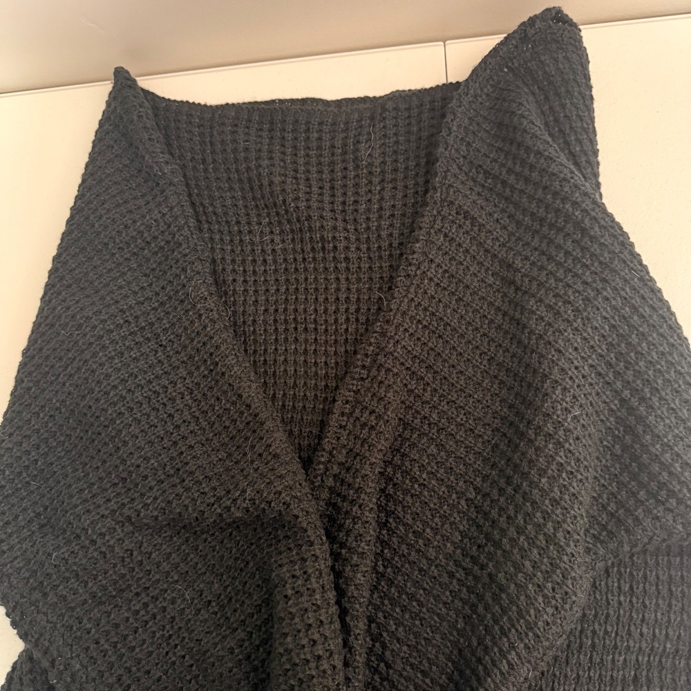 Black Waffle Knit V-Neck Oversized Sweater Plus Size 1XL Balloon Sleeve